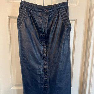 MADE IN CANADA Vintage Navy Blue Leather Pencil Skirt